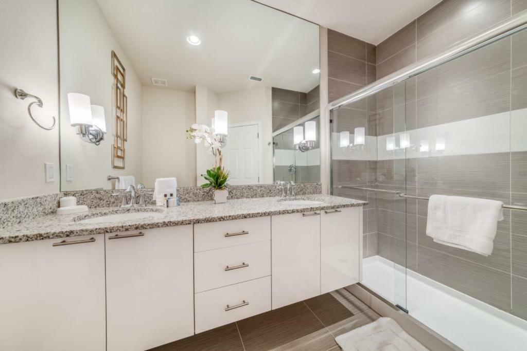 Pleasant Villa With Private Pool Near Disney Four Corners Exterior photo